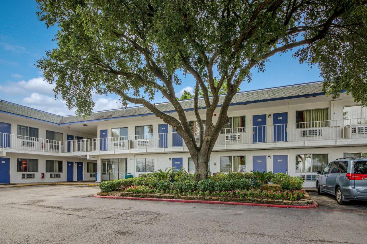 Motel 6-Conroe, Tx エクステリア 写真