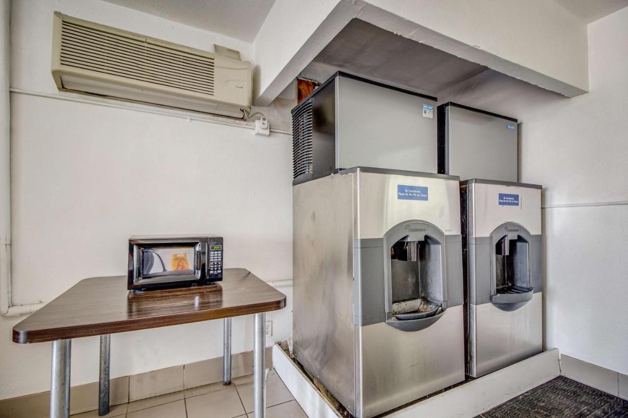 Motel 6-Conroe, Tx エクステリア 写真