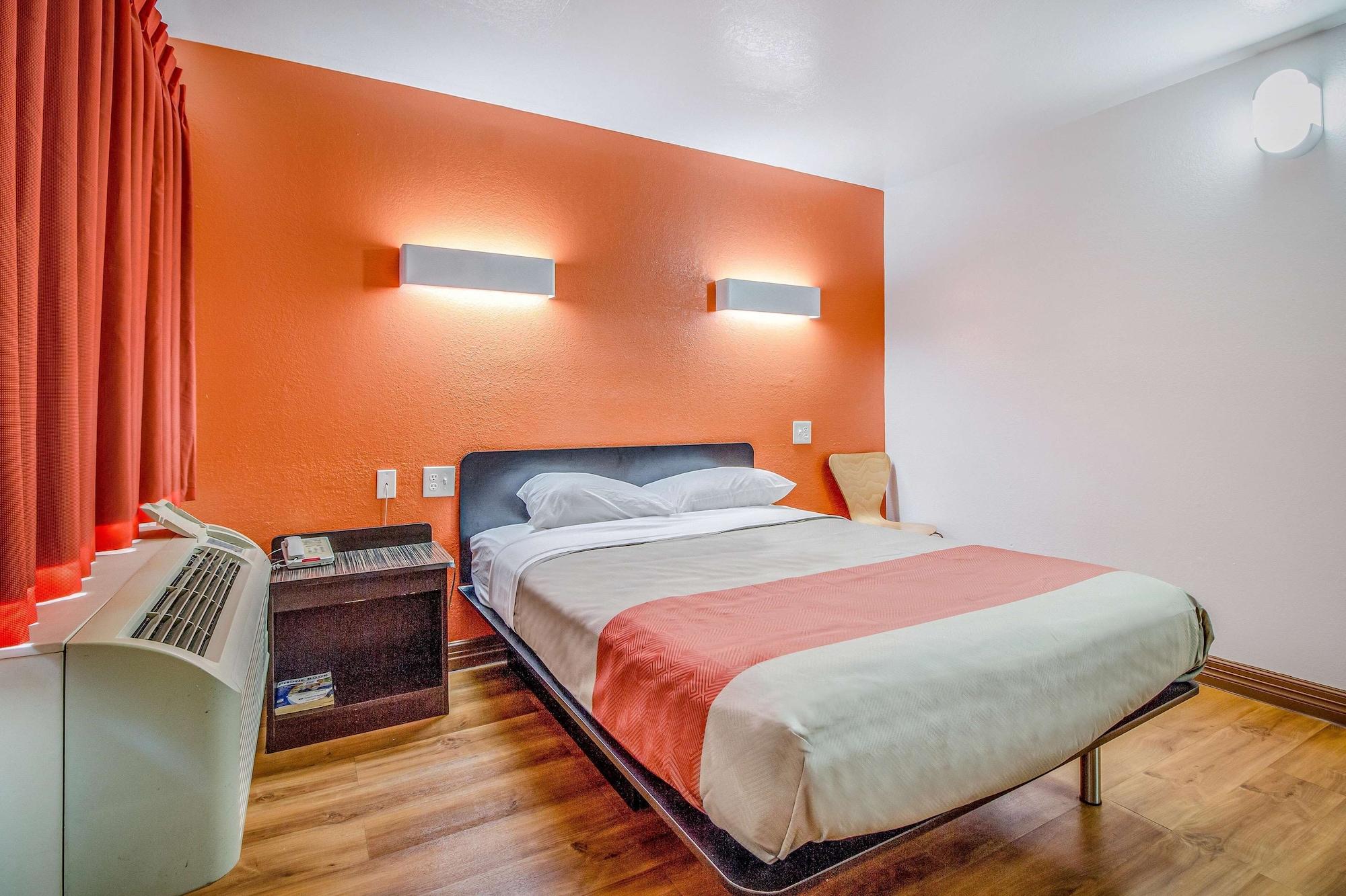 Motel 6-Conroe, Tx エクステリア 写真