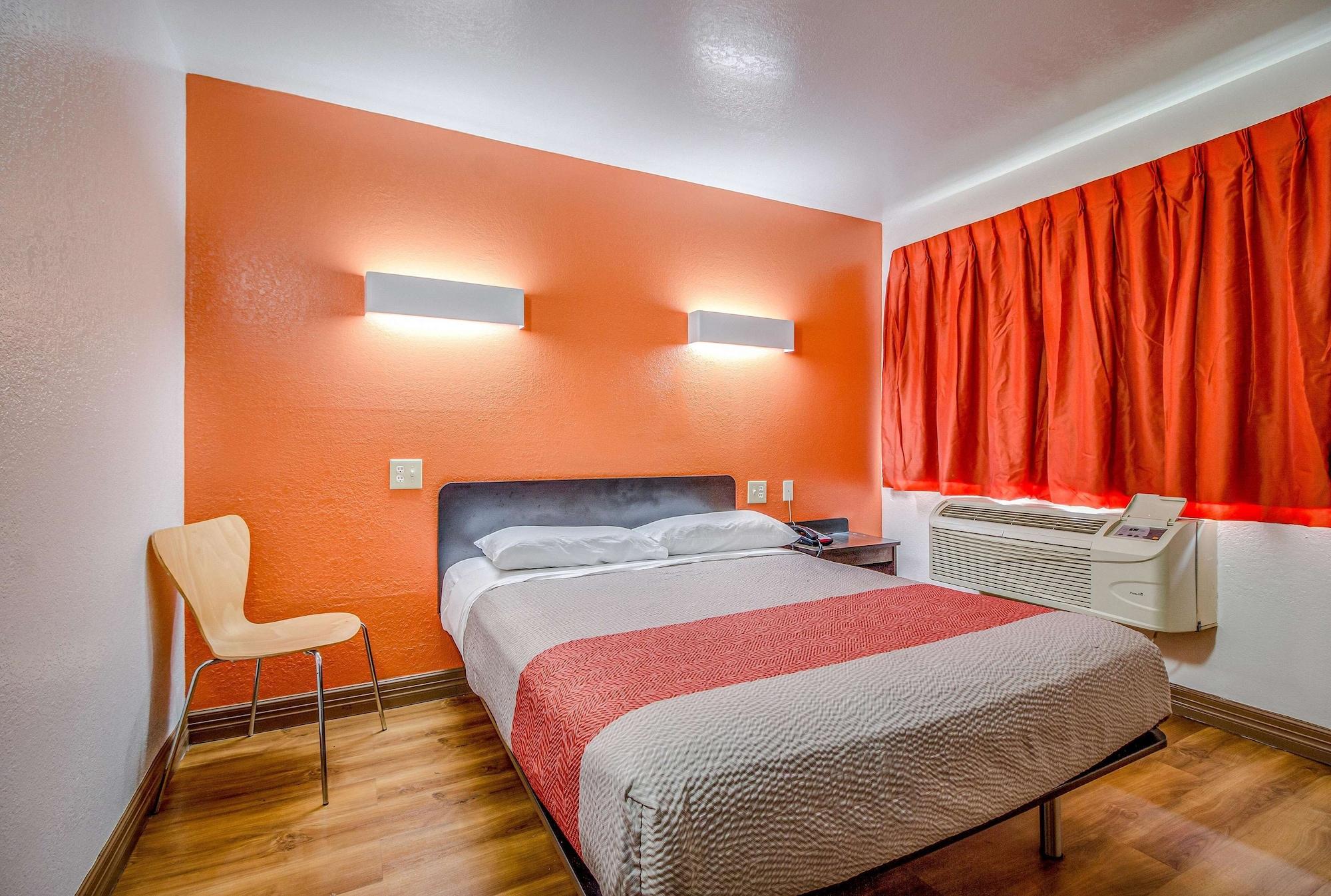 Motel 6-Conroe, Tx エクステリア 写真