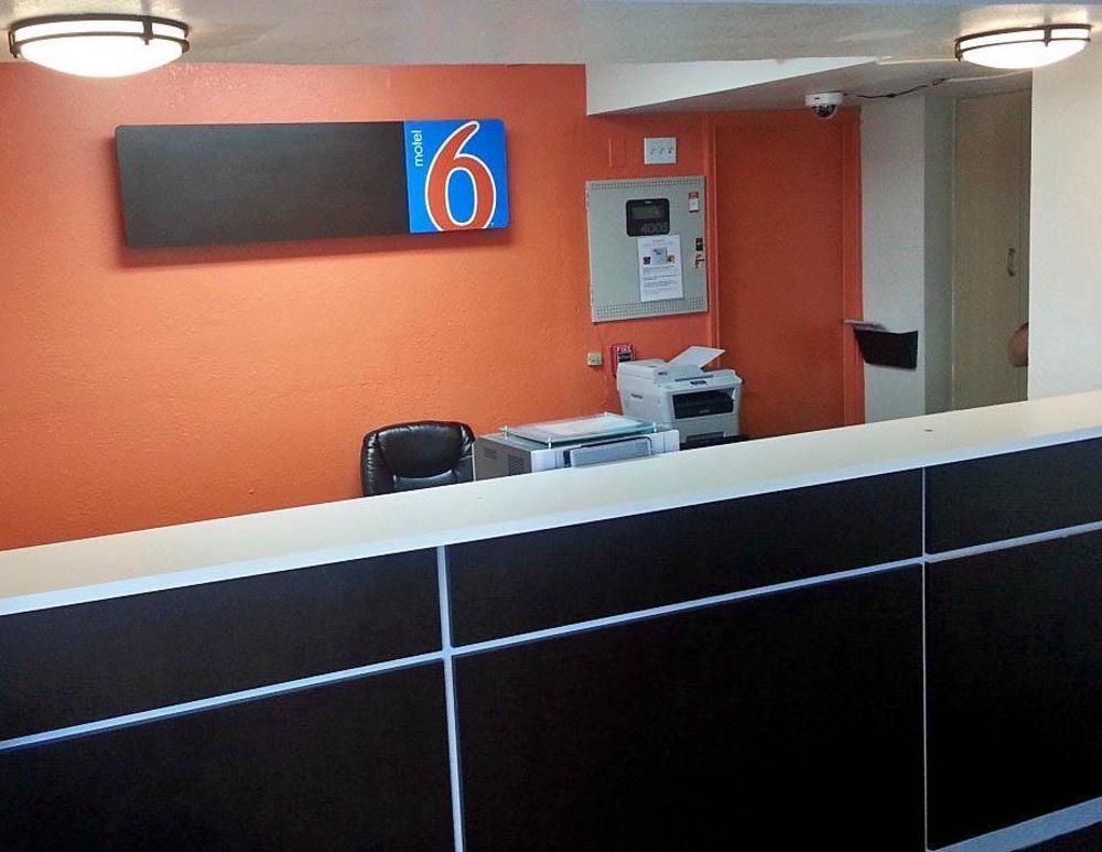 Motel 6-Conroe, Tx エクステリア 写真