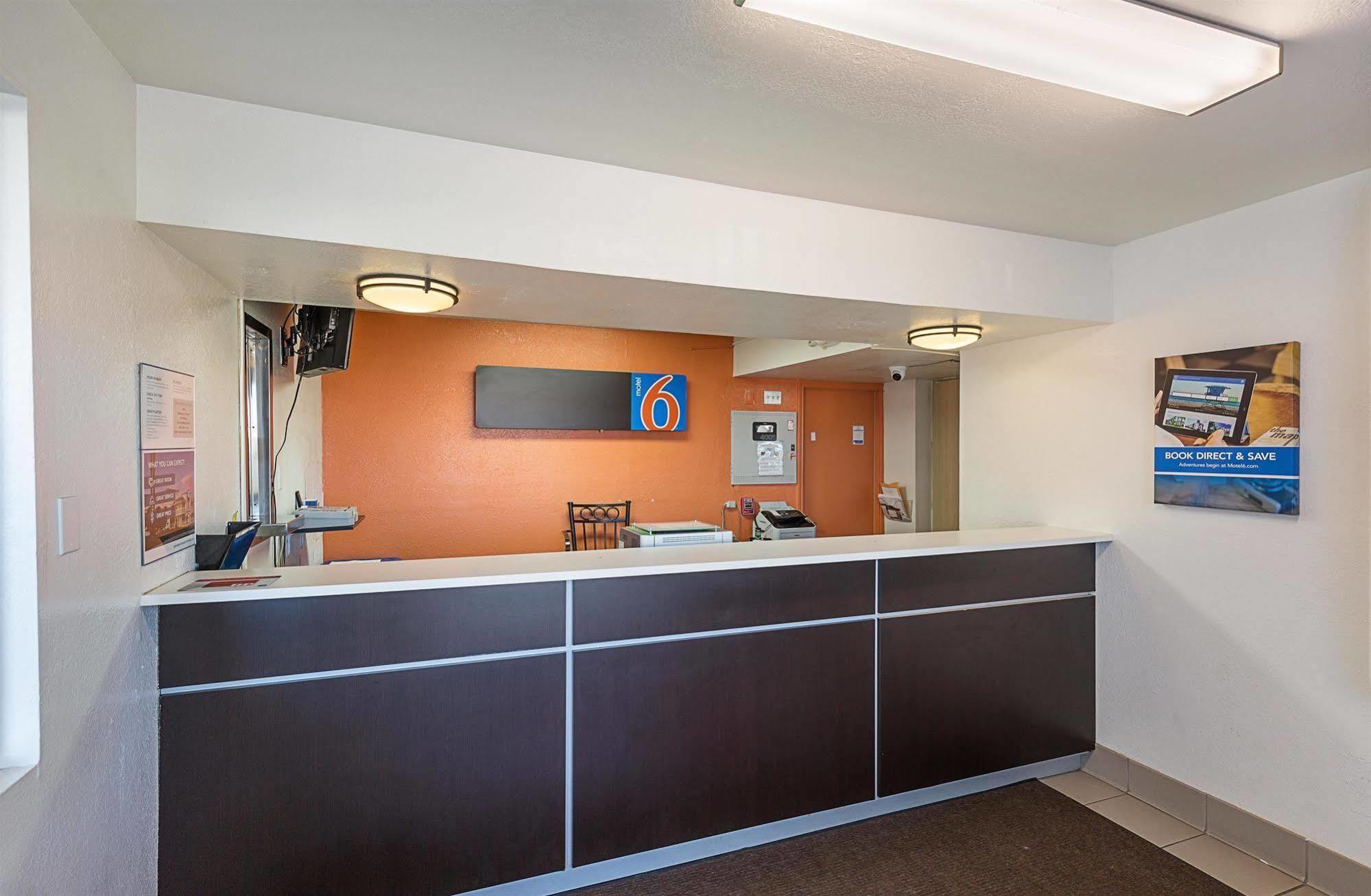 Motel 6-Conroe, Tx エクステリア 写真
